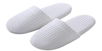 premium quality closed toe indoor waffle material sponge sole disposable hotel slippers with embroid